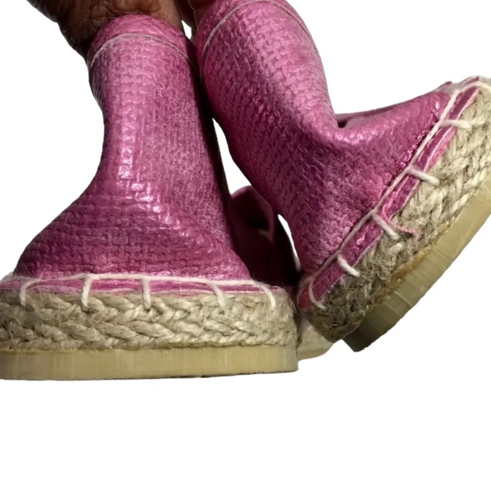 SEVEN 7 Metallic Pink Espadrilles NWOB Sz 6